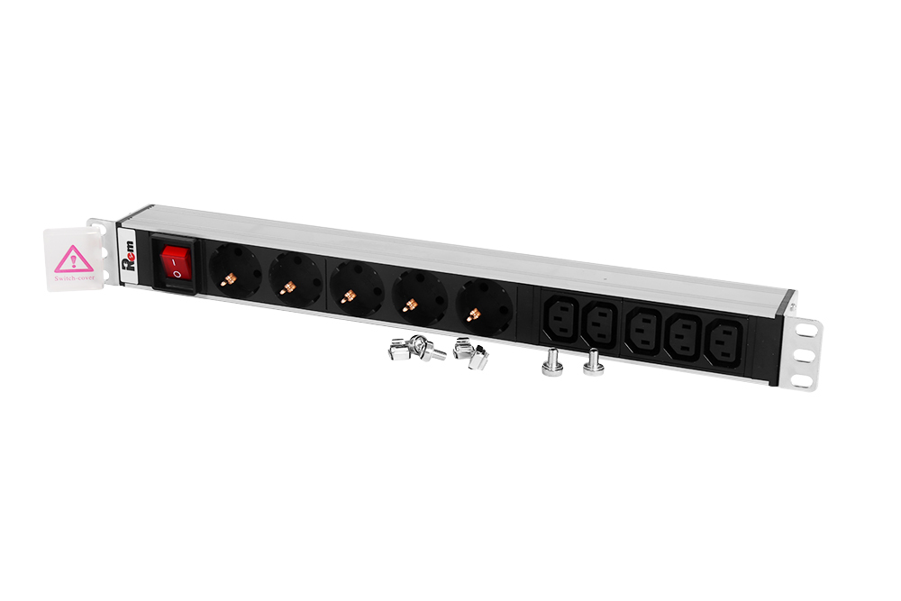 Блок розеток Rem-10 без шнура с выкл., 5 Sсhuko, 5 IEC 60320 C13, вход IEC 60320 C14, 10A, алюм., 19 (ЦМО)