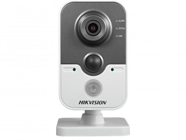 DS-2CD2422FWD-IW (2,8мм), IP-видеокамера корпусная Hikvision