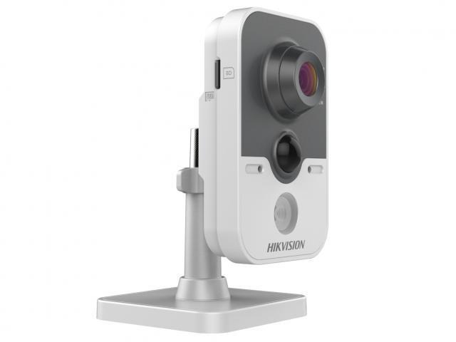 DS-2CD2442FWD-IW (4.0), IP-видеокамера корпусная Hikvision